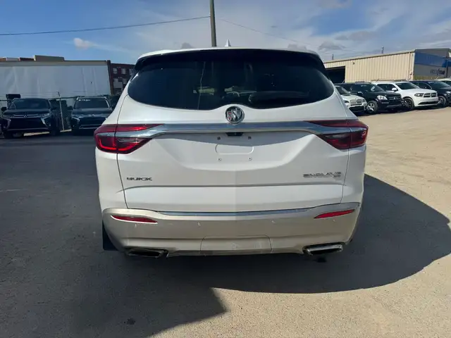 2018 Buick Enclave Essence - Photo 7