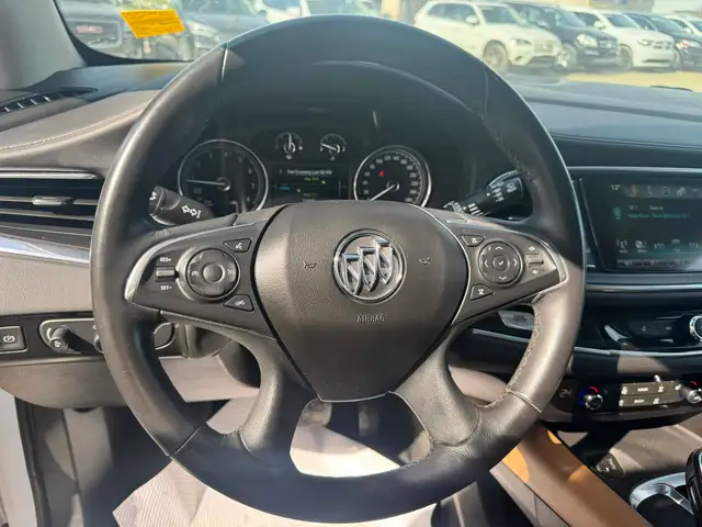 2018 Buick Enclave Essence - Photo 10