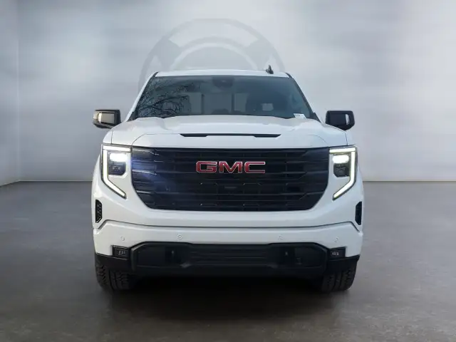 2026 GMC Sierra 1500 - Photo 2