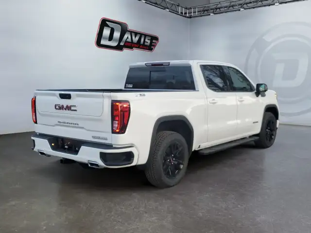 2026 GMC Sierra 1500 - Photo 5