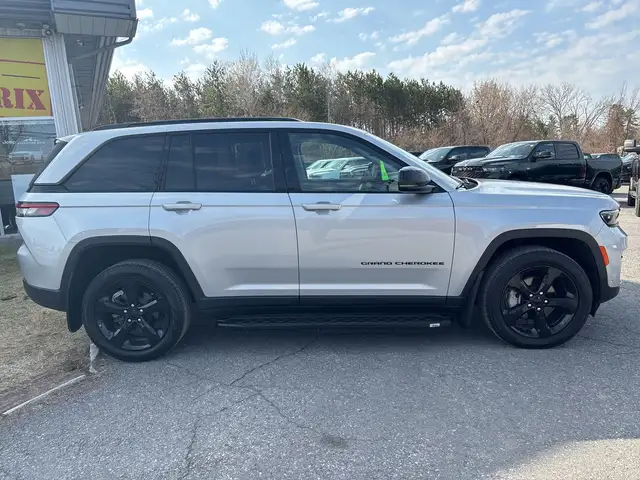 2023 Jeep Grand Cherokee Limited - Photo 8