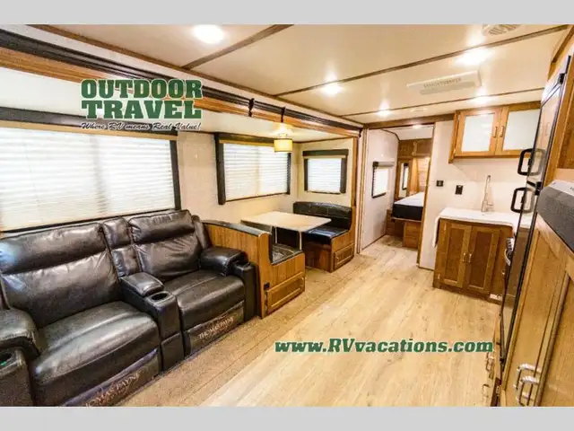 2019 Gulf Stream RV Envision 258RB - Photo 6