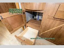 2019 Gulf Stream RV Envision 258RB - Photo 36