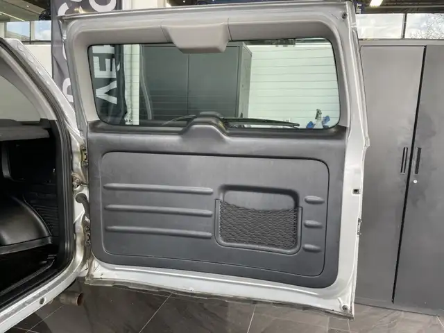 2004 Toyota RAV4 - Photo 17