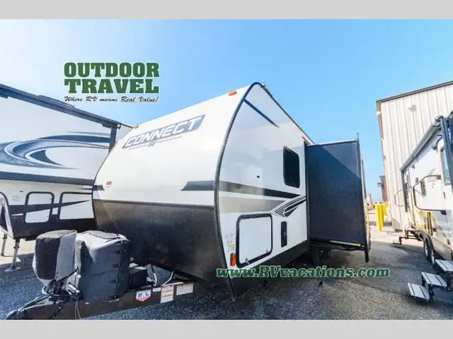 2022 KZ Connect SE C221RBSE - Photo 3