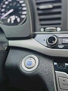 2017 Hyundai Elantra 4dr Sdn Auto GLS - Photo 17