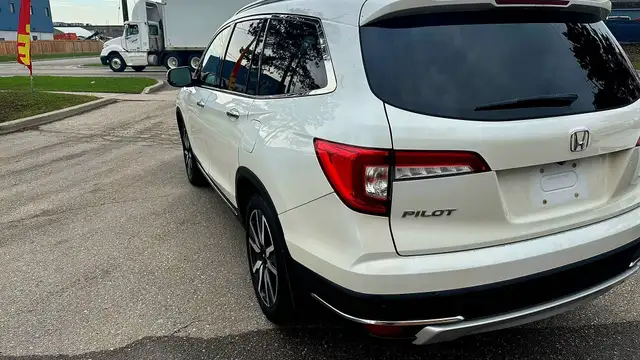2021 Honda Pilot Touring 7-Passenger AWD - NO ACCIDENTS - LEATHE - Photo 7