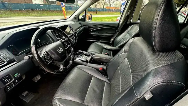 2021 Honda Pilot Touring 7-Passenger AWD - NO ACCIDENTS - LEATHE - Photo 9