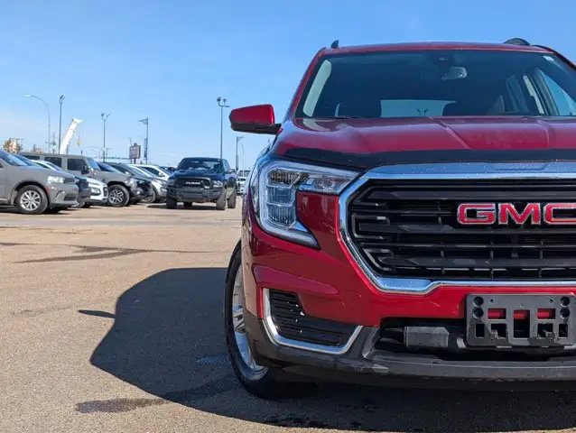 2024 GMC Terrain SLE - Photo 11