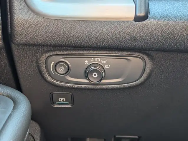 2024 GMC Terrain SLE - Photo 26