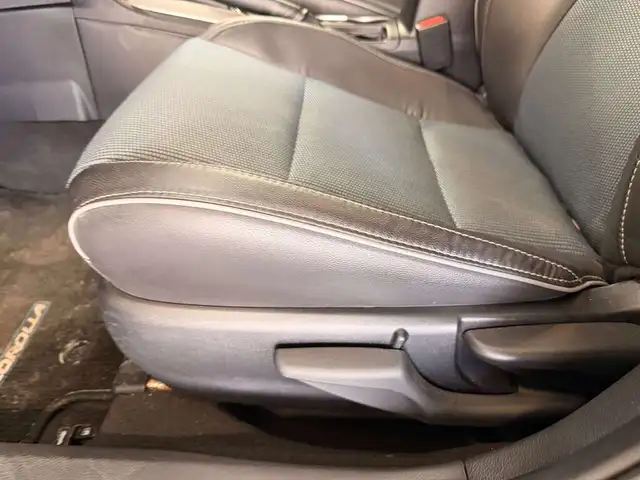 2016 Toyota Corolla CE - Photo 17