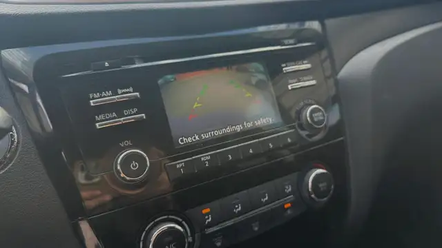 2014 Nissan Rogue AWD - SUNROOF - REAR CAMERA - HEATED SEATS - L - Photo 12