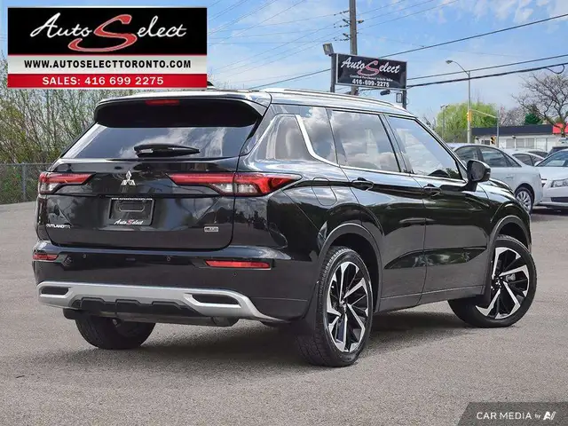 2022 Mitsubishi Outlander SEL AWD - 7 Seater - Leather - Roof... - Photo 4