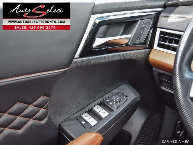 2022 Mitsubishi Outlander SEL AWD - 7 Seater - Leather - Roof... - Photo 17