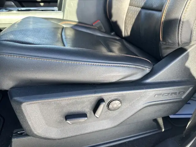 2025 Ford F-350 Super Duty Lariat - Navigation - Photo 14