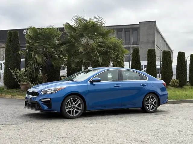 2021 Kia Forte EX - Photo 5