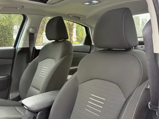 2021 Kia Forte EX - Photo 13