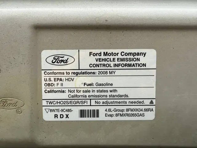 2008 Ford Econoline E-250 Cargo Van with Roof Rack - Photo 36