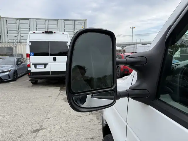 2008 Ford Econoline E-250 Cargo Van with Roof Rack - Photo 43