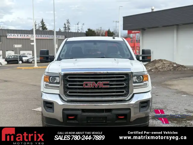 2016 GMC Sierra 3500HD SLE - Photo 2