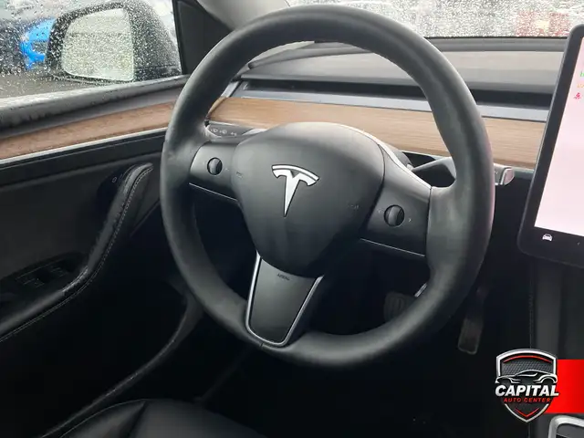 2024 Tesla Model Y Long Range - Photo 7