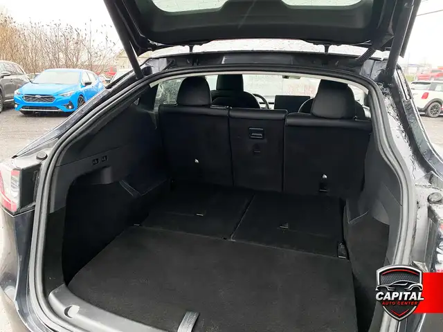 2024 Tesla Model Y Long Range - Photo 17