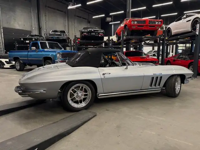 1965 Chevrolet Corvette | 350 Ramjet EFI Crate Engine - Photo 2