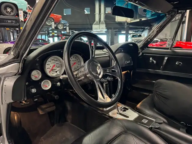 1965 Chevrolet Corvette | 350 Ramjet EFI Crate Engine - Photo 4