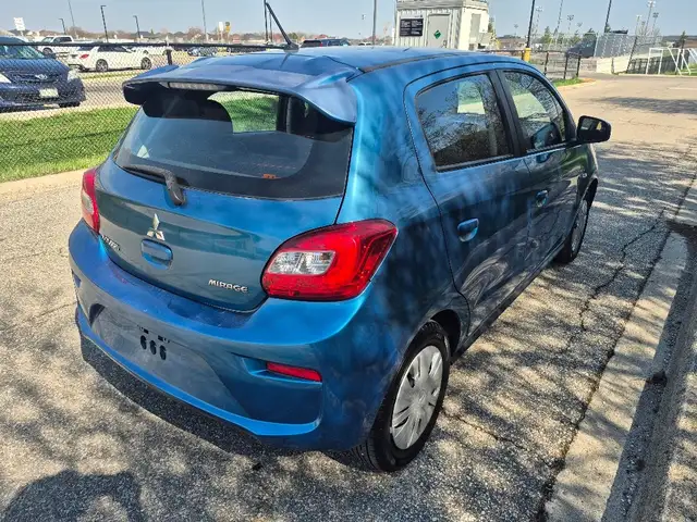 2017 Mitsubishi Mirage 4dr HB automatic ES - Photo 7