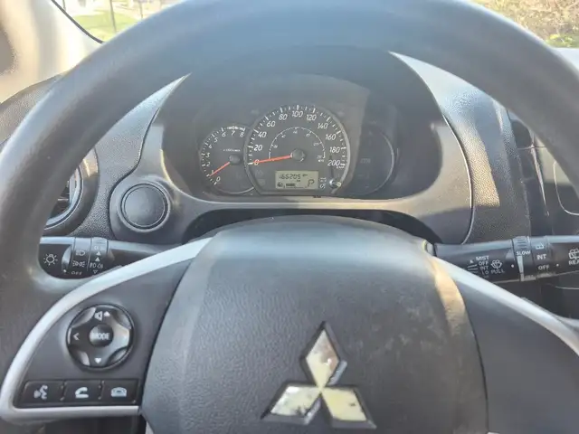 2017 Mitsubishi Mirage 4dr HB automatic ES - Photo 12