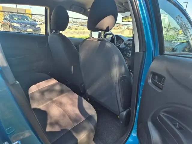 2017 Mitsubishi Mirage 4dr HB automatic ES - Photo 17