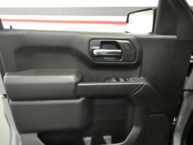 2024 Chevrolet Silverado 1500 Custom No Accident Lane Assist Car - Photo 11