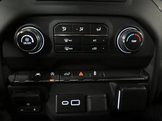 2024 Chevrolet Silverado 1500 Custom No Accident Lane Assist Car - Photo 19