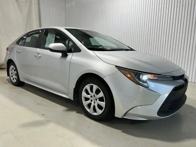 Toyota Corolla Le Auto A/c Caméra 2023 a vendre - Photo 4
