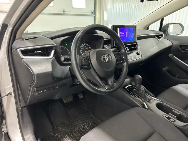 Toyota Corolla Le Auto A/c Caméra 2023 a vendre - Photo 10