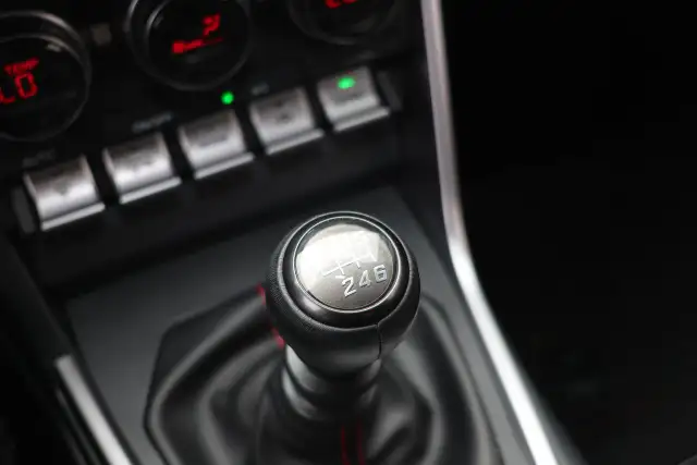 2023 Subaru BRZ Premium - ONE OWNER|6SPD MT|CAMERA|PUSH START - Photo 14