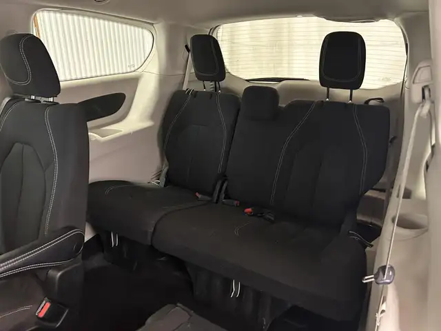 Chrysler Grand Caravan SXT 2RM 2023 à vendre - Photo 12