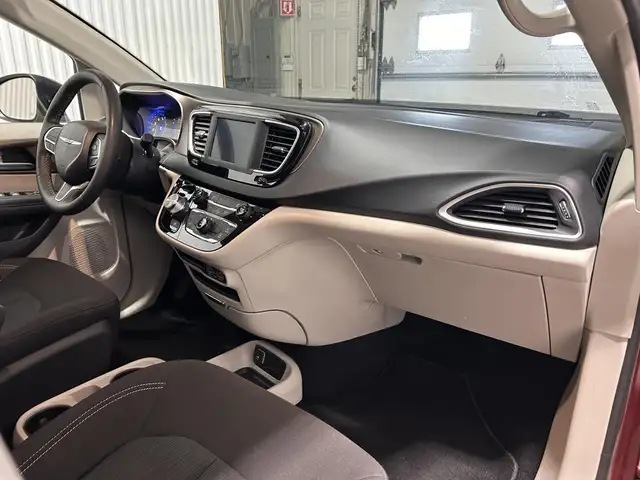 Chrysler Grand Caravan SXT 2RM 2023 à vendre - Photo 18