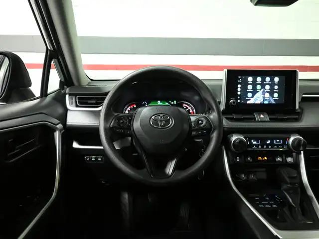 2024 Toyota RAV4 LE No Accident Radar Cruise Lane Assist Blind S - Photo 12