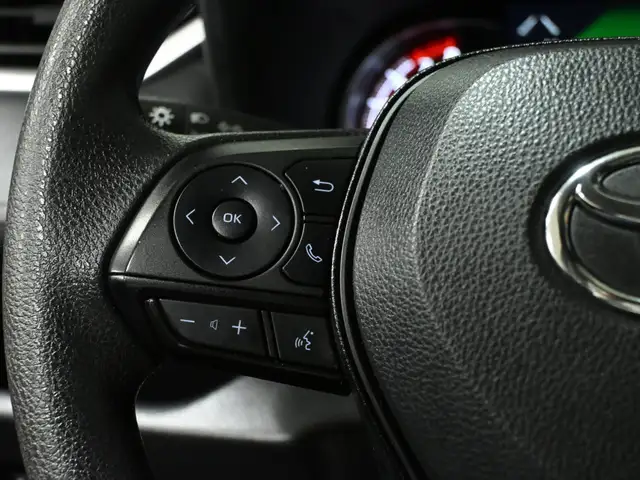 2024 Toyota RAV4 LE No Accident Radar Cruise Lane Assist Blind S - Photo 15