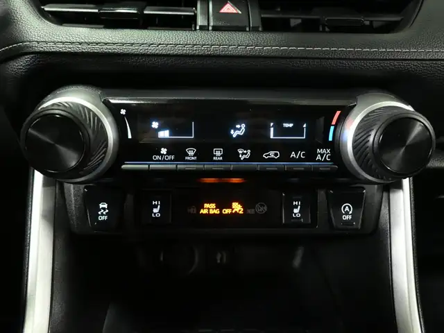 2024 Toyota RAV4 LE No Accident Radar Cruise Lane Assist Blind S - Photo 19