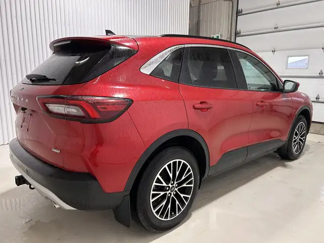 Ford Escape VHR VHR TA 2024 à vendre - Photo 7