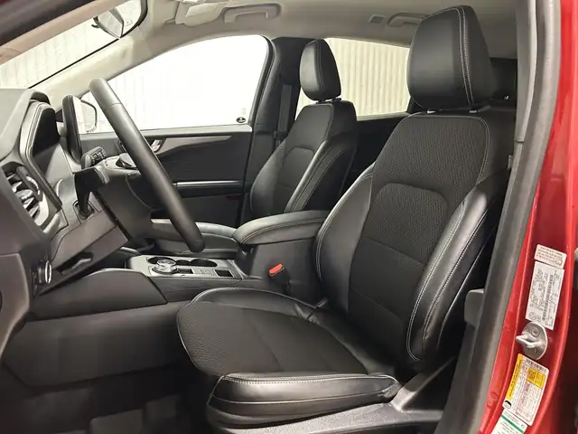 Ford Escape VHR VHR TA 2024 à vendre - Photo 13