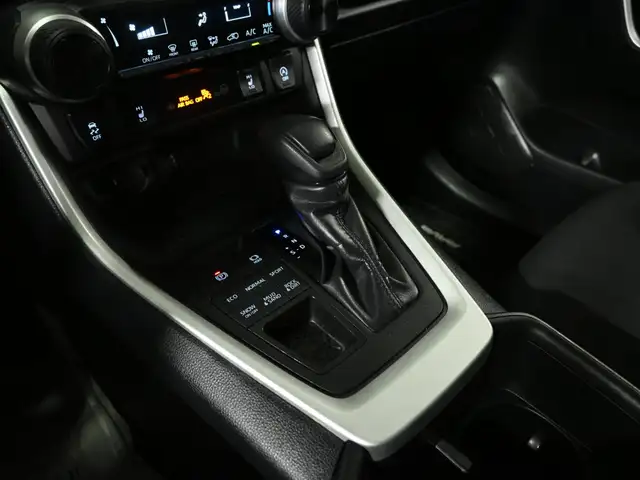 2024 Toyota RAV4 LE Radar Cruise Lane Assist Blind Spot - Photo 20