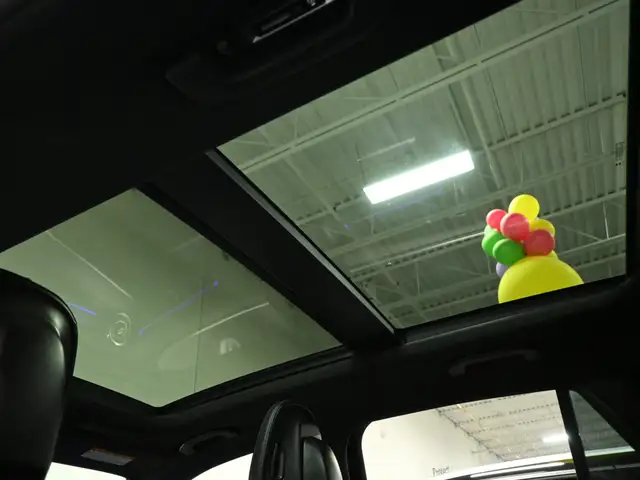 2024 Mercedes-Benz GLC 300 4MATIC No Accident 360CAM Ambient Lig - Photo 23