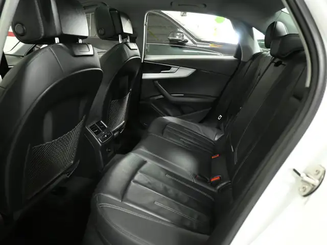 2022 Audi A4 No Accident Sunroof Heated Seats Lane Assist - Photo 23