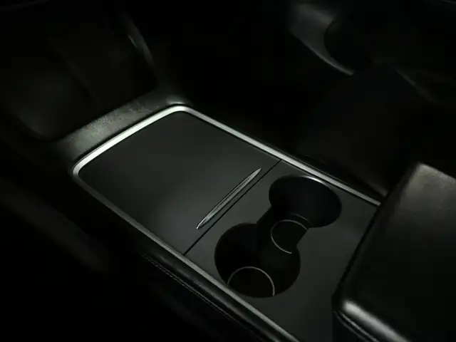 2022 Tesla Model Y Long Range No Accident Dual Motor Autopilot N - Photo 22