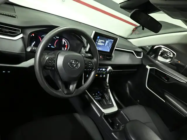 2024 Toyota RAV4 LE No Accident Radar Cruise Lane Assist Blind S - Photo 10