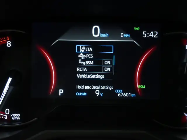 2024 Toyota RAV4 LE No Accident Radar Cruise Lane Assist Blind S - Photo 14