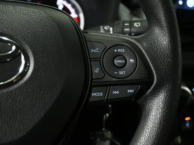 2024 Toyota RAV4 LE No Accident Radar Cruise Lane Assist Blind S - Photo 16